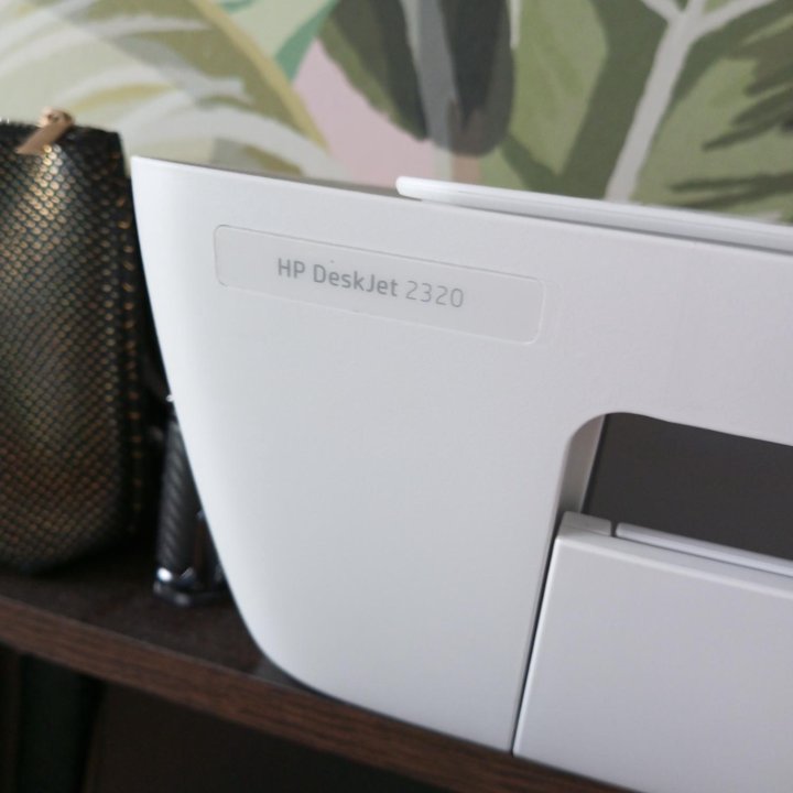 HP Deskjet 2320 принтер -сканер-копир