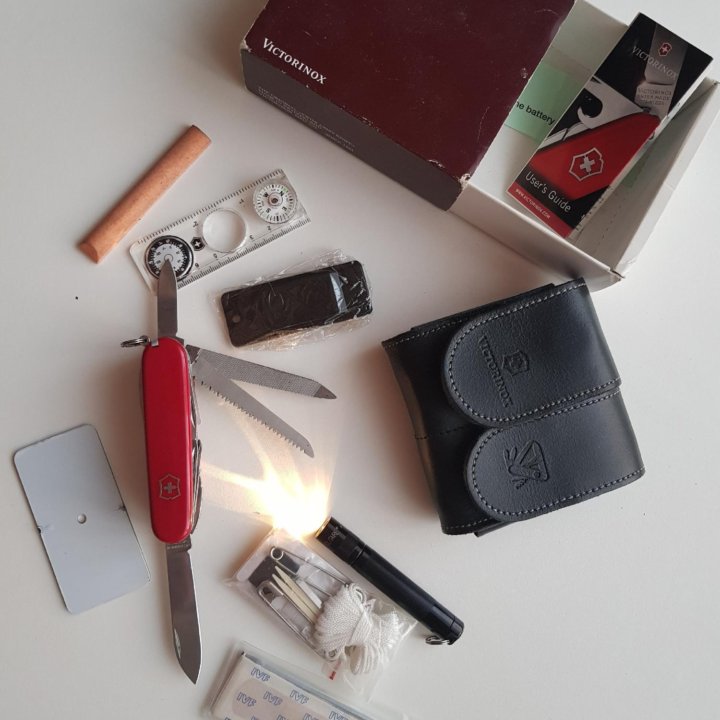 Набор для выживания victorinox survival kit , 1