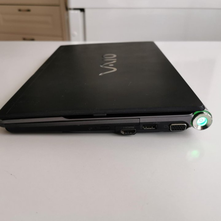 Ноутбук Sony Vaio VGN-z11VRN