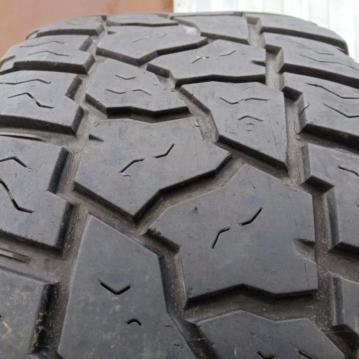 Шина 305/70 R16, 1шт