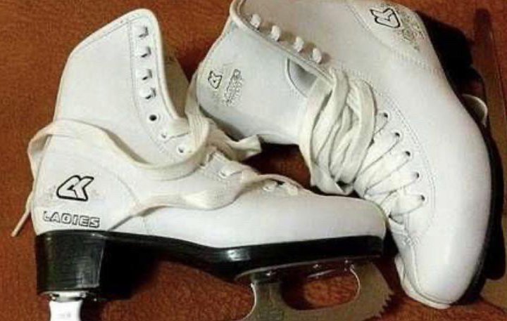 Коньки 35 размер