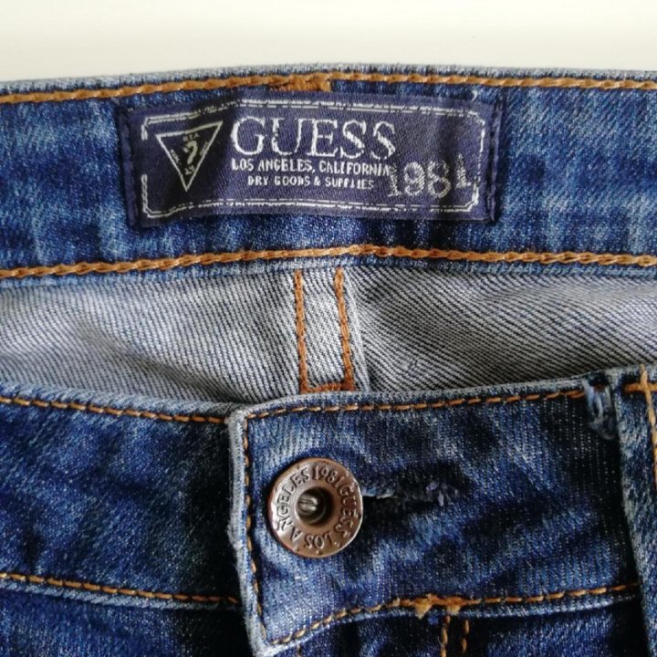 Джинсы женские GUESS