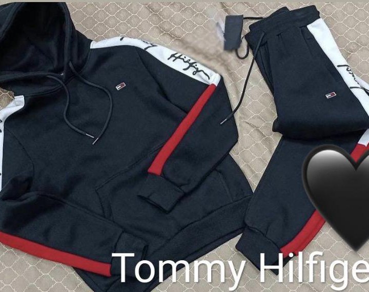 костюмы Tommy Hilfiger