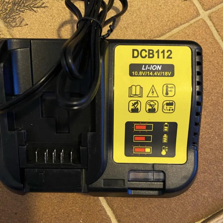 Зарядка Dewalt АКБ аккумуляторов 18-20 v Dcb 112