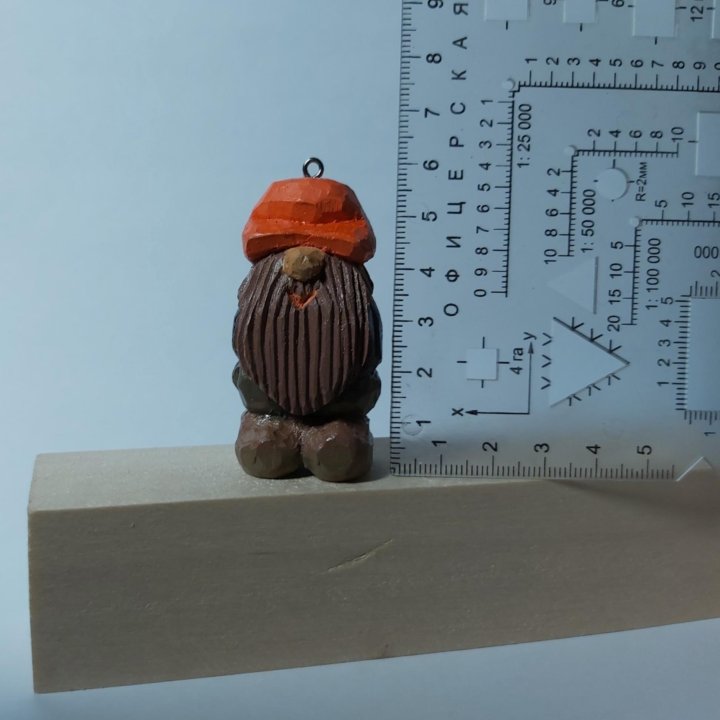 Фигурка-брелок