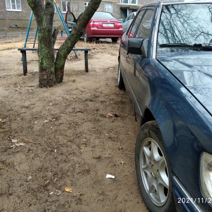 Mercedes-Benz E-Класс, 1995