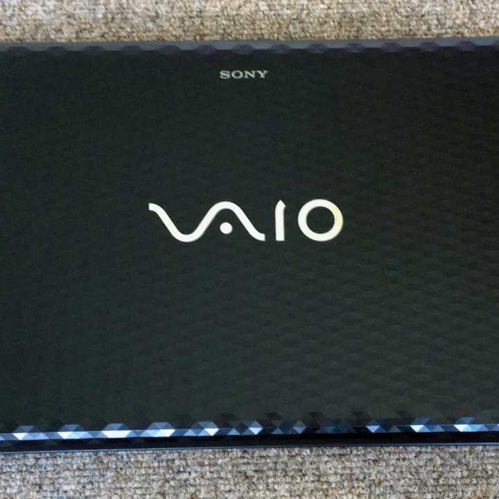 Ноутбук Sony vaio core i3-2350M CPU 2.30 GHz