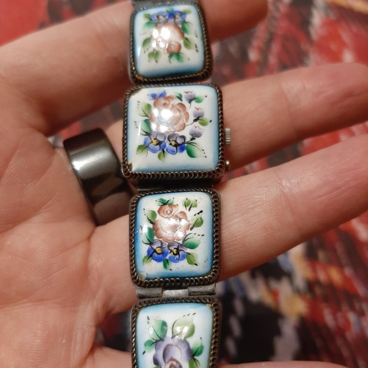 Винтажные часы,финифть