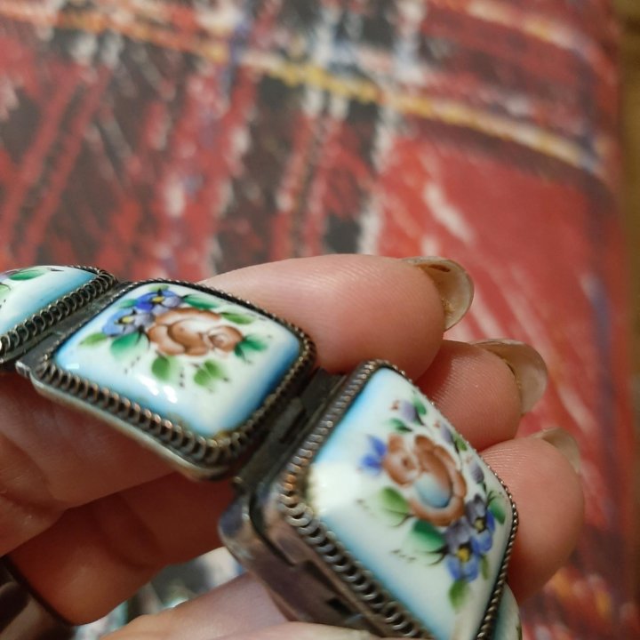 Винтажные часы,финифть