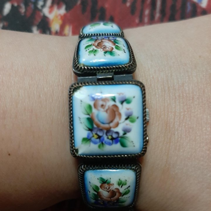 Винтажные часы,финифть