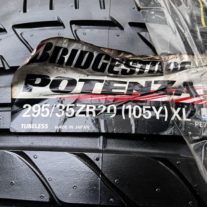 Bridgestone Potenza S001 295/35 R20