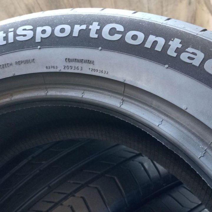 Continental ContiSportContact 235/55 R18