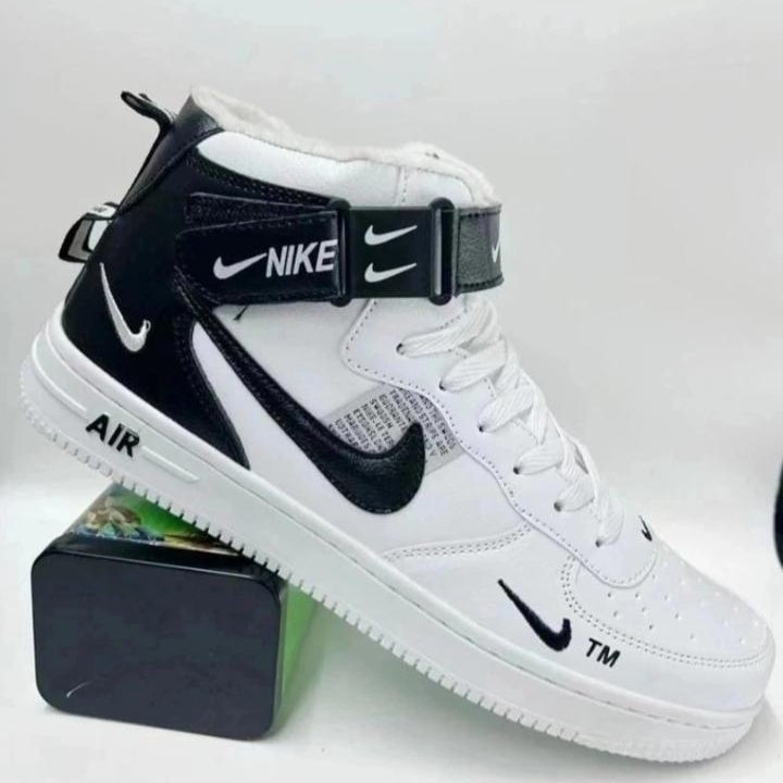 Мужские кроссовки NIKE AIR