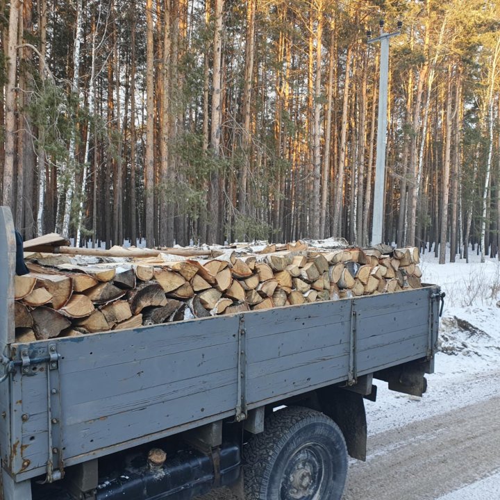 Продам сухие колотые дрова.