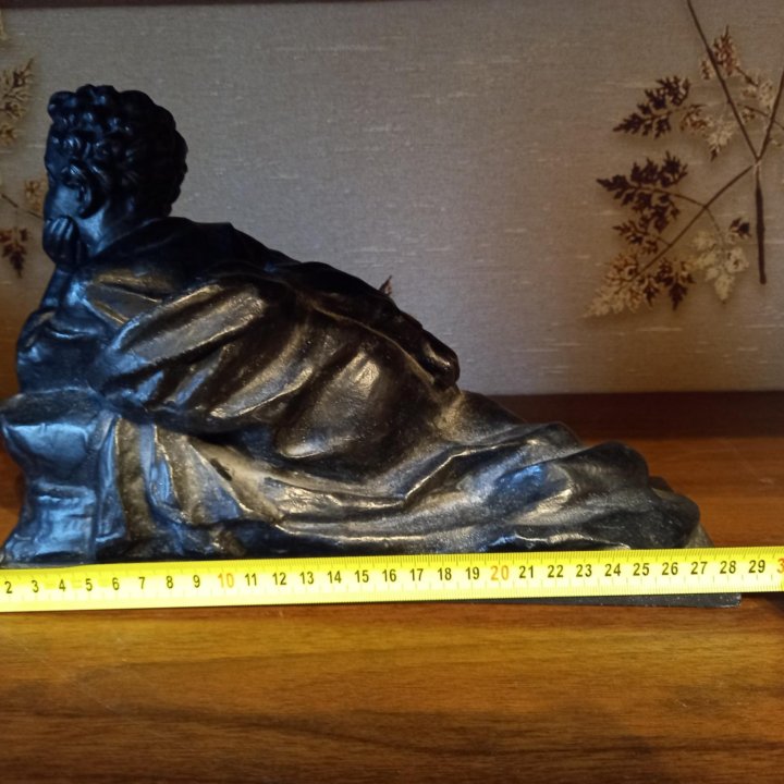 Чугунные статуэтки