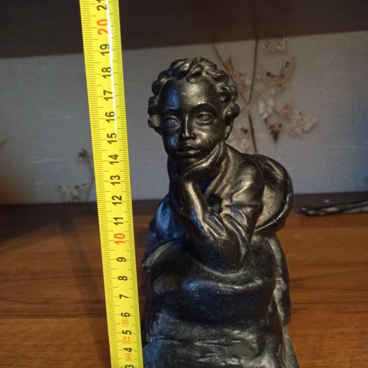 Чугунные статуэтки