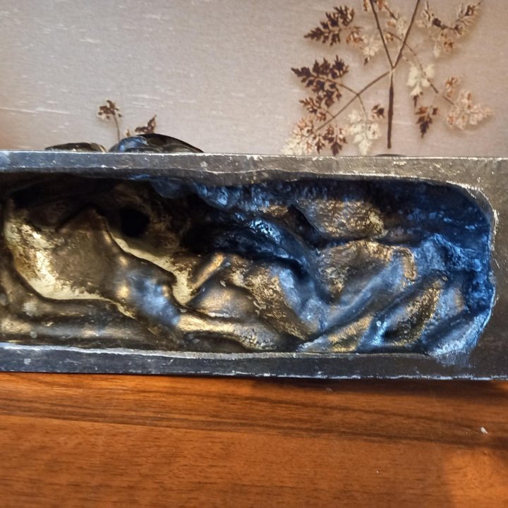 Чугунные статуэтки