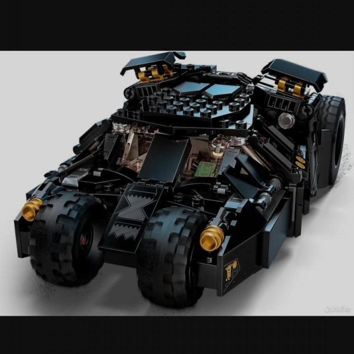 Lego Technic Бэтмобиль новый