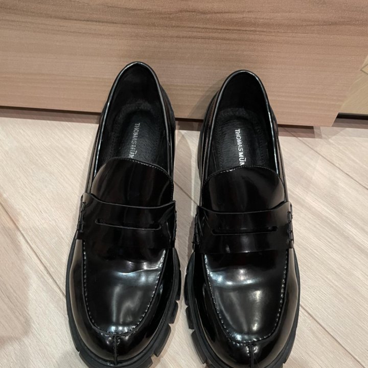 Лоферы кожа