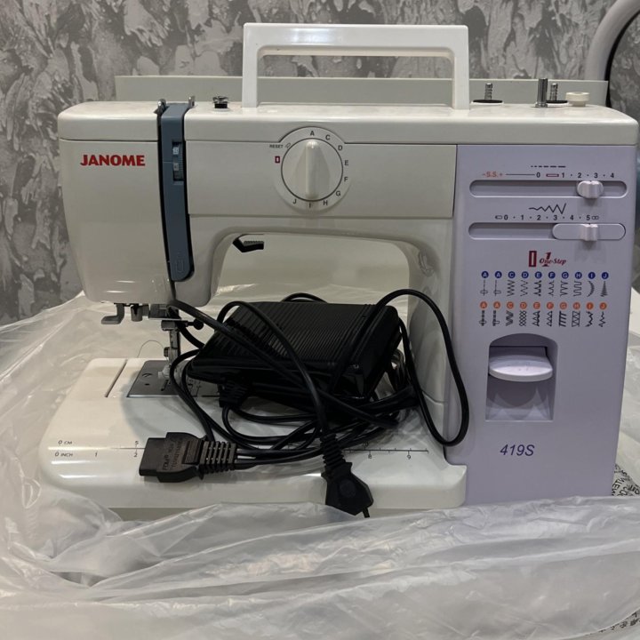 Швейная машинка Janome 419s