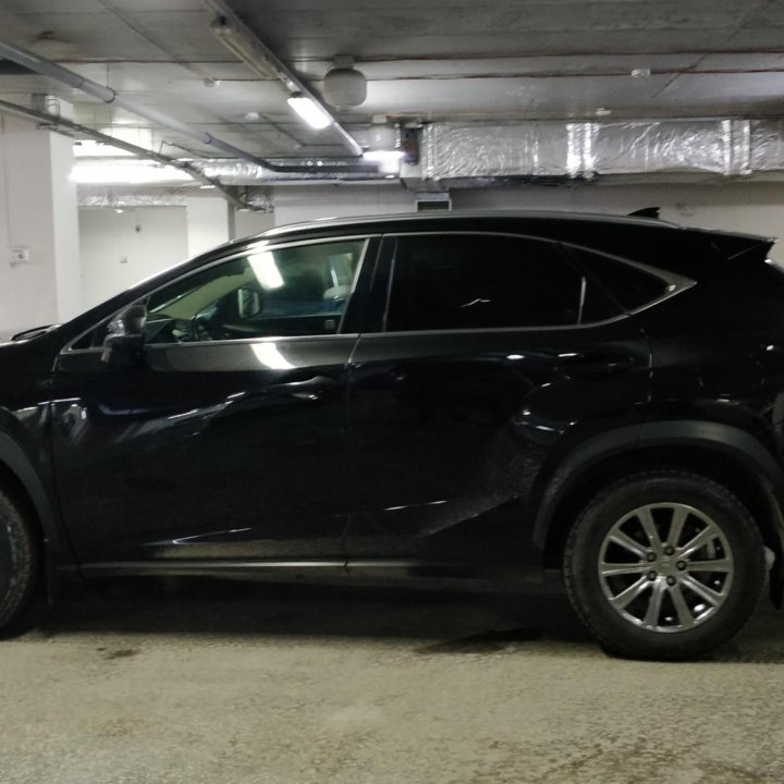 Lexus NX, 2014