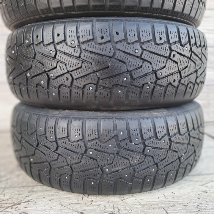 185/60/15, Pirelli Ice Zero, 4 шт