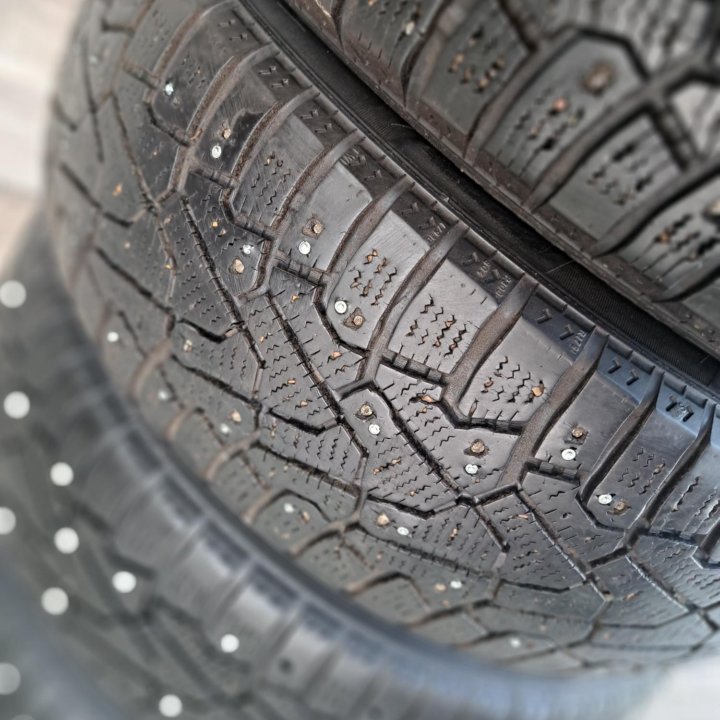 185/60/15, Pirelli Ice Zero, 4 шт