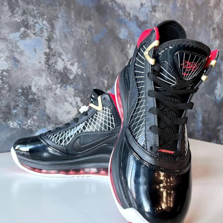 Кроссовки Nike LeBron 7 Black Varsity Red (44)