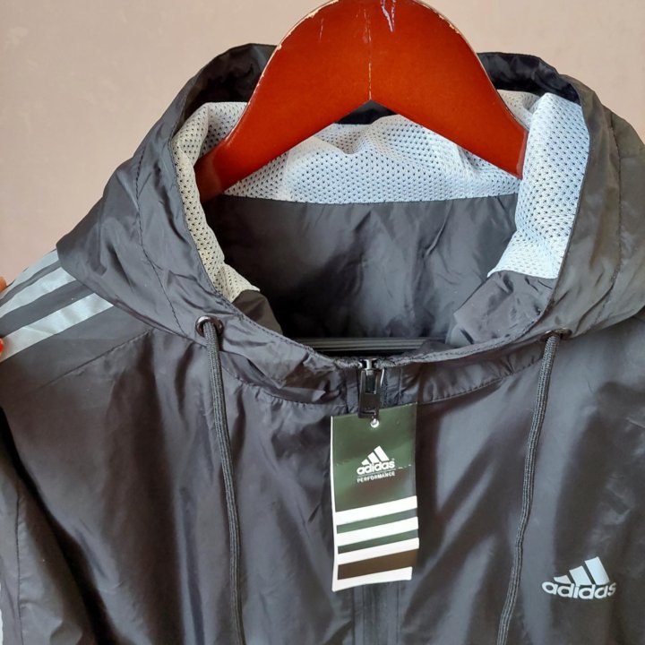 Мужская ветровка Adidas