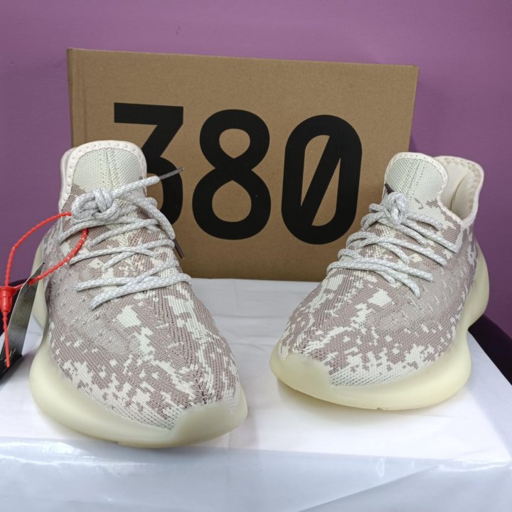 Кроссовки мужские yeezy boost 380