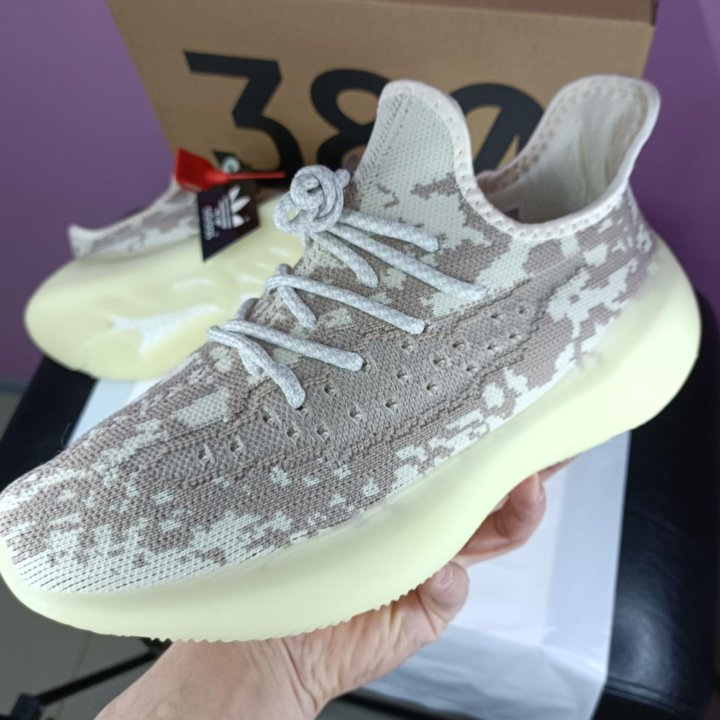 Кроссовки мужские yeezy boost 380