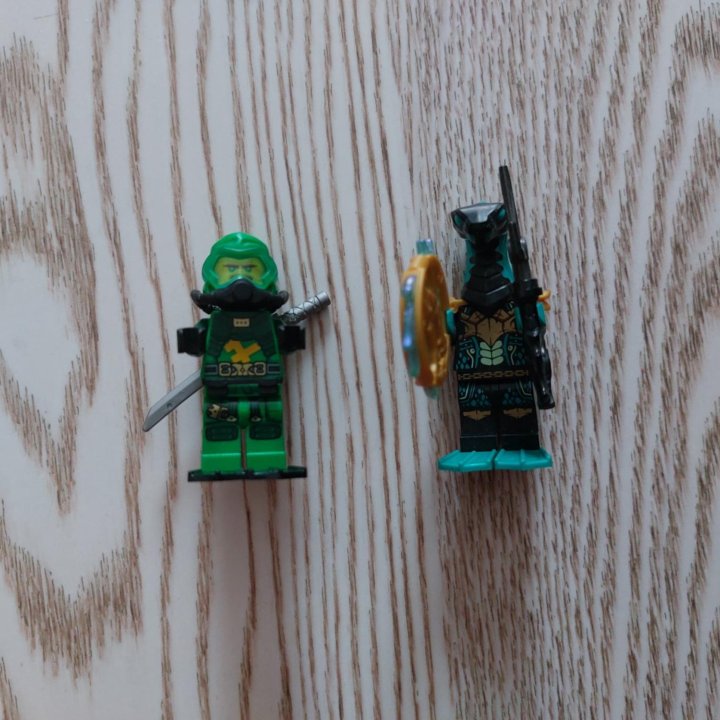Набор Lego Ниндзяго: Гидро-Робот Ллойда