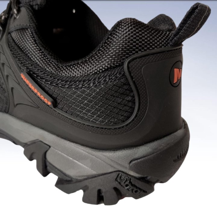 Кроссовки Merrell. Демисезонные. Турпоходы