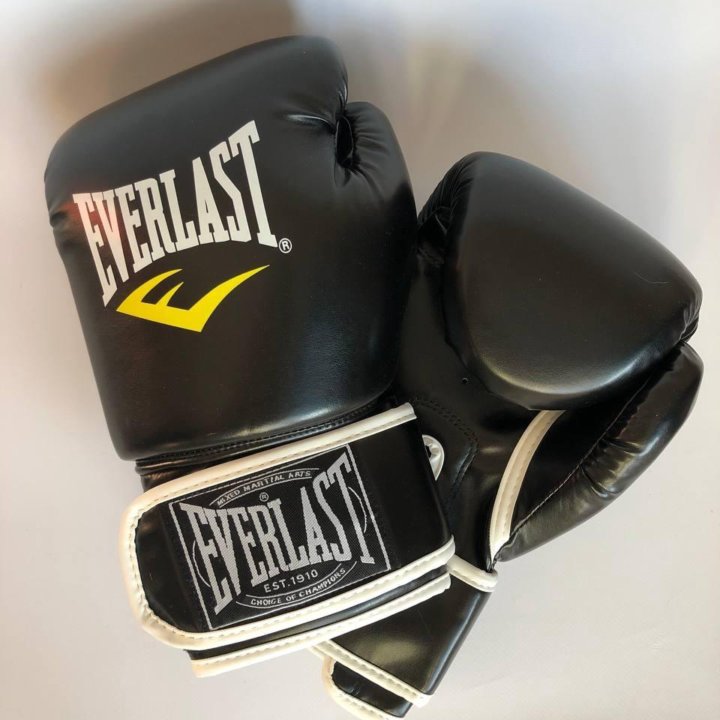 Перчатки боксерские Everlast