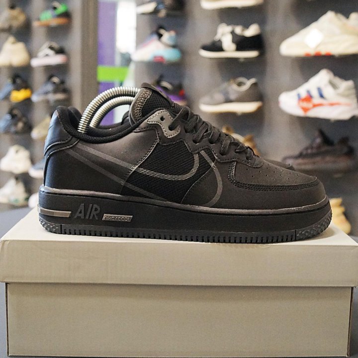 Кроссовки Nike Air Force 1