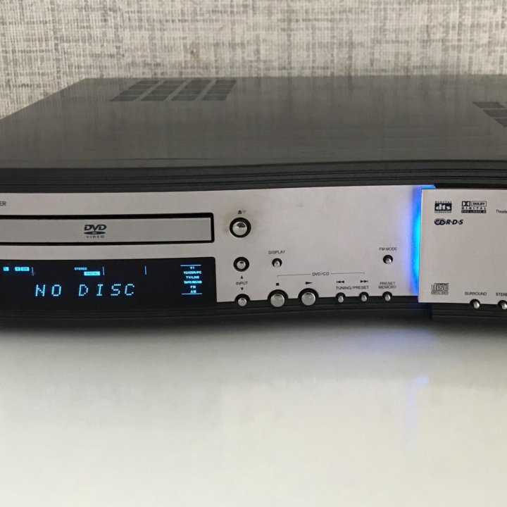 Ресивер с DVD Onkyo DR-S2.0.  Сделан в Японии.