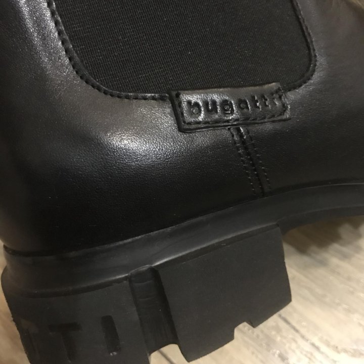 Ботинки Bugatti