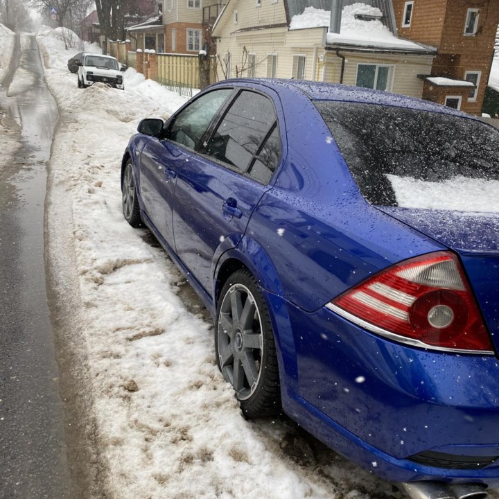 Ford Mondeo, 2004