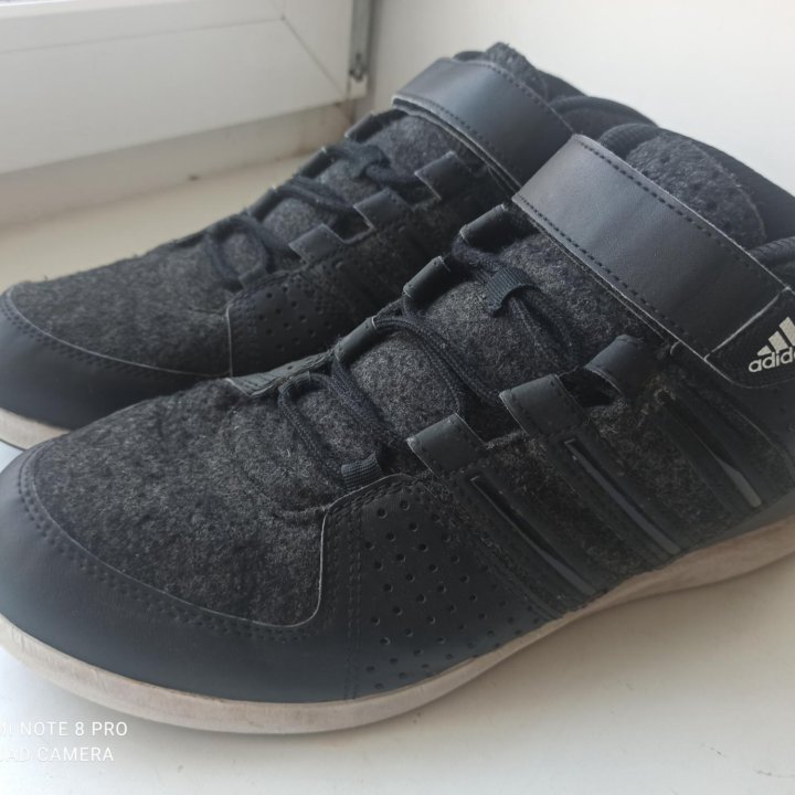 Adidas оригинал тёплые кеды кроссовки 43-44 раз