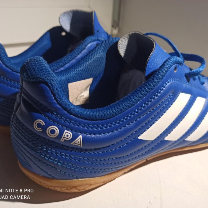 Adidas бутсы бампы футзалки оригинал 34-36