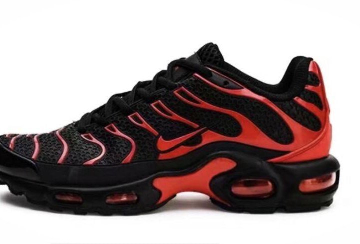 Кроссовки Nike Air Max Plus TN