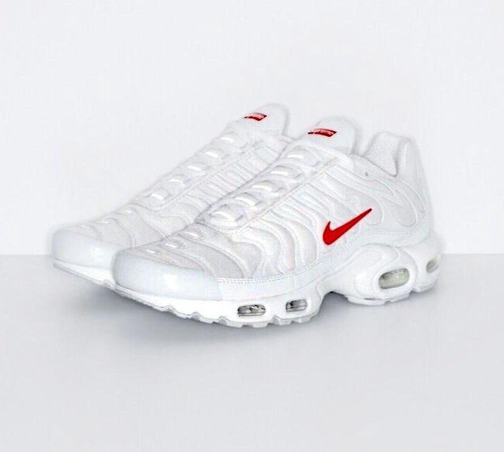 Кроссовки Nike Air Max Plus