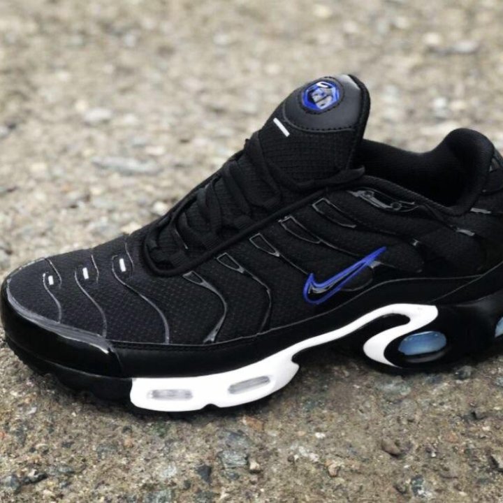 Кроссовки Nike Air Max Plus