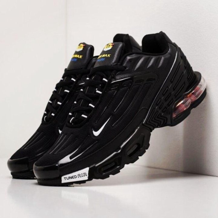 Кроссовки Nike Air Max Plus 3