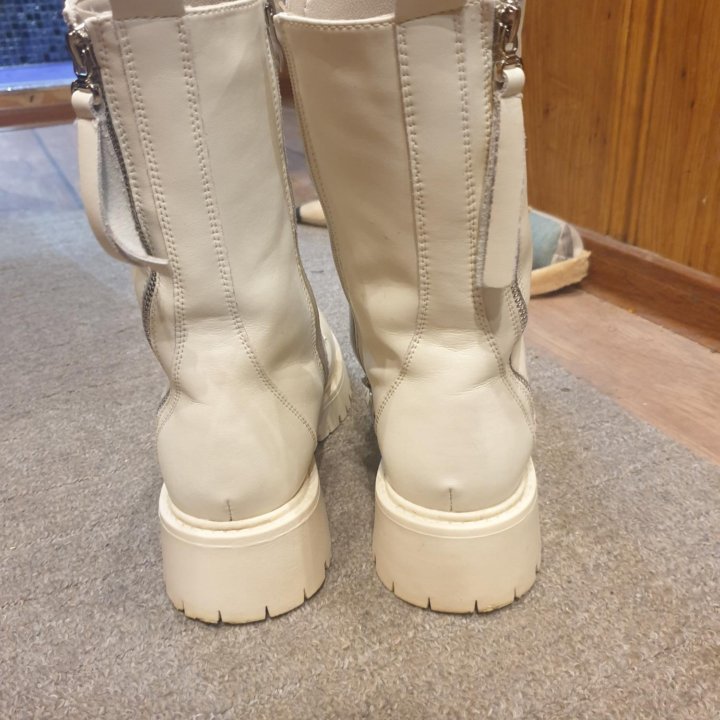 Ботинки женские