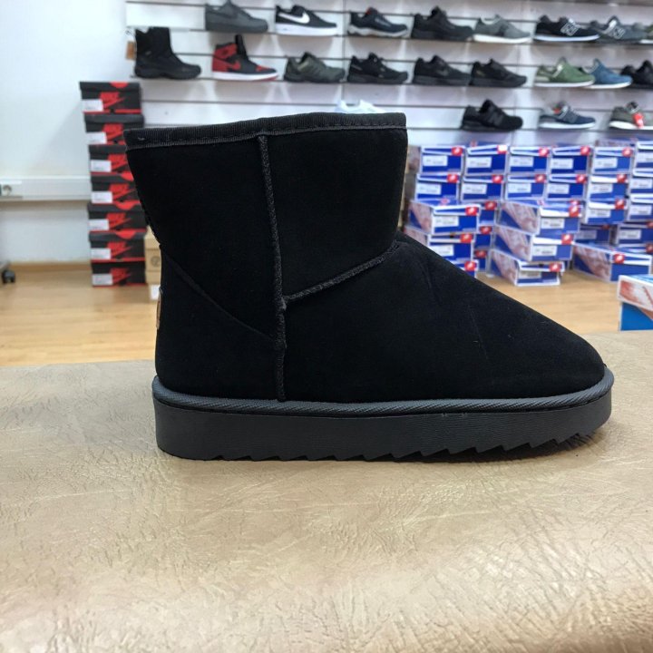 Угги зимние черные