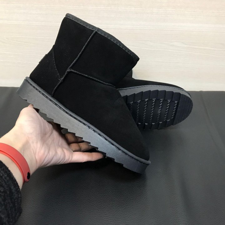 Угги зимние черные