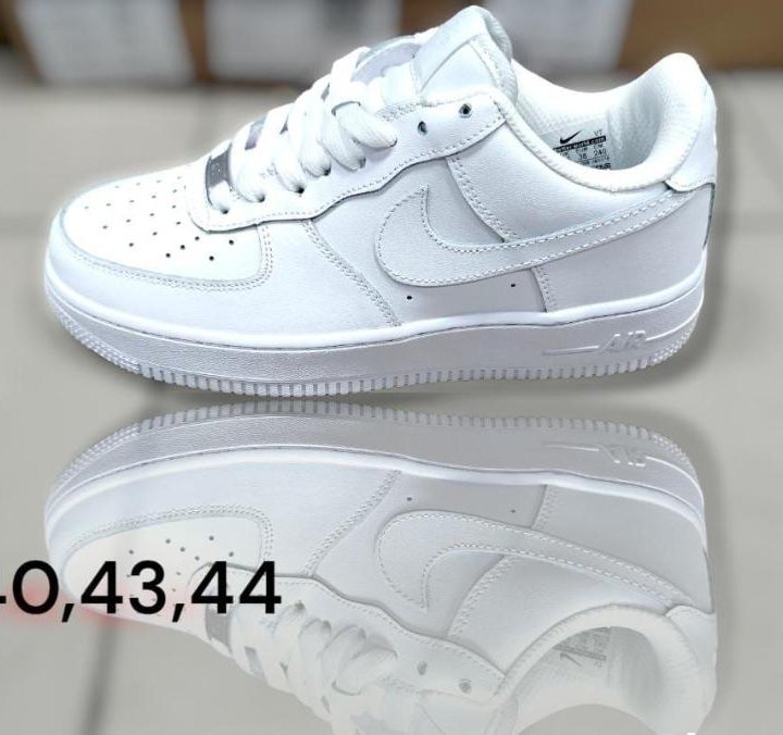 Кроссовки nike air force