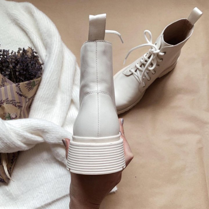 Кожаные ботинки