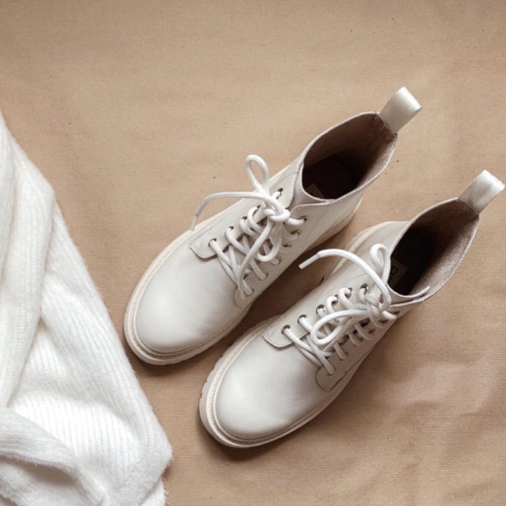 Кожаные ботинки